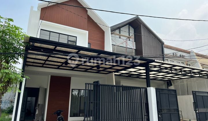 Meruya 5x25 Rp 2.45M Exclusive, Jalan Lebar, Parkir 2 Mobil St