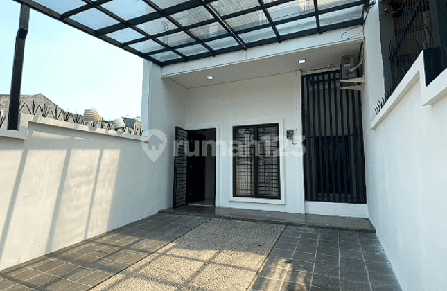 Meruya 5x25 Rp 2.15M Exclusive, Jalan Lebar, Parkir 2 Mobil St