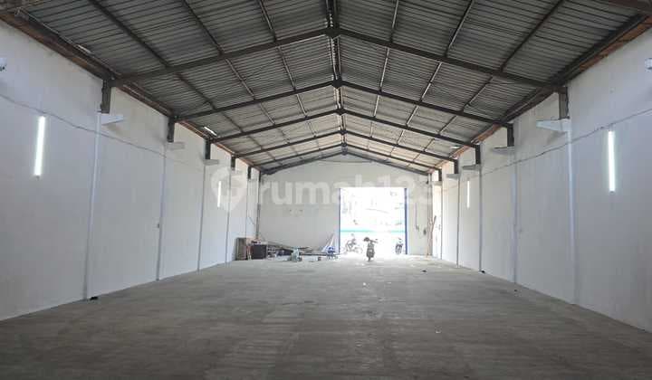 Gudang Gedong Panjang Baru Renovasi Dekat Pintu Tol
