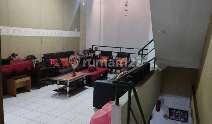 Ruko Jelambar Swadaya 4 Lantai Siap Huni, bisa untuk Usaha