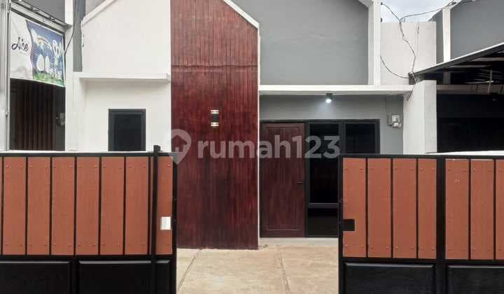 Rumah Mewah di Pinggir Jalan Sawangan