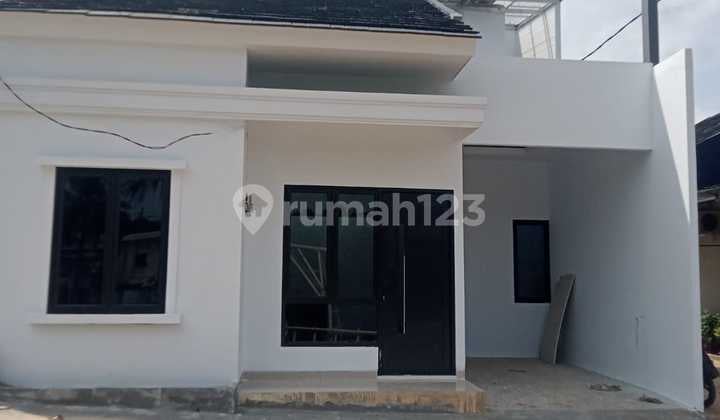 Rumah Mewah Dekat Stasiun Pondok Rajeg Depok