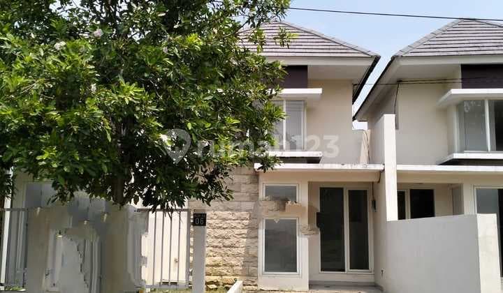 Jual Rumah SHM Bagus Golden Berry Gresik