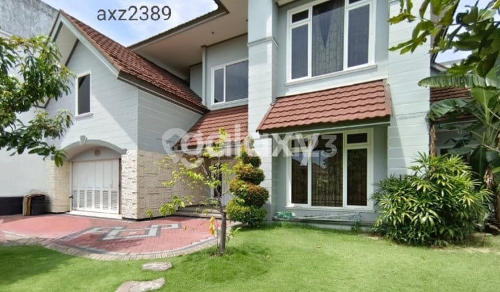 FOR SALE HOUSE IN EAST SURABAYA ELITE AREA MAIN ROAD
