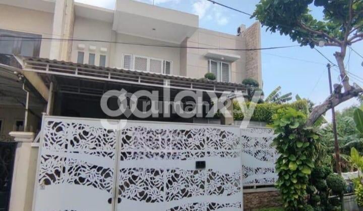 JUAL RUMAH TERAWAT SIAP HUNI DI MANYAR INDAH
