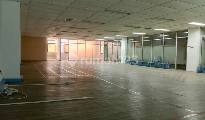 Perkantoran di Menteng Dekat Akses KRL MRT dan Transjakarta Sangat Strategis