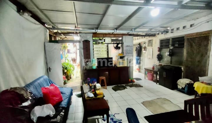 Rumah 1 Lantai Siap Dipercantik di Area Tenangsetiabudi