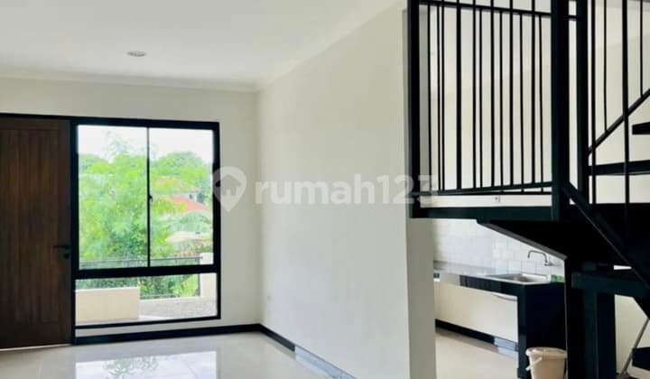 Rumah 2 Lantai Area Strategis Dekat Bogor Outer Ring Road
