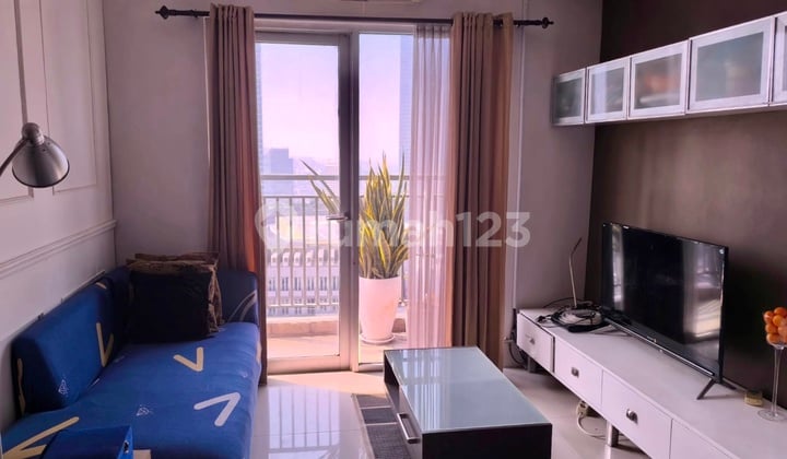 Apartemen Lantai Tinggi Siap Huni View Bagus
