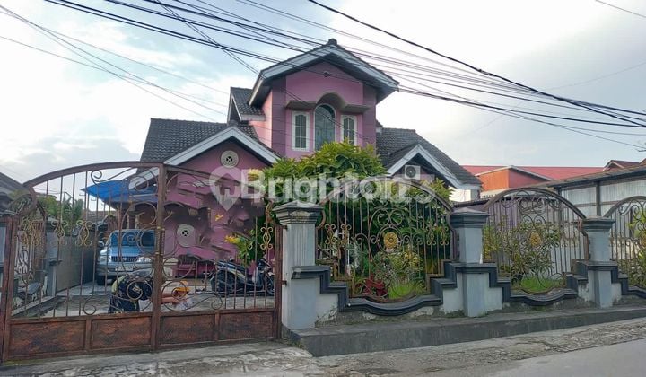 RUMAH TENGAH KOTA BERNUANSA MINIMALIS ELEGAN LOKASI AMAN NYAMAN HARGA NEGO