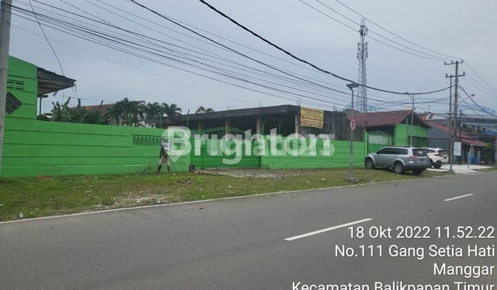 GUDANG DAN KANTOR WORK SHOP DI BATAKAN