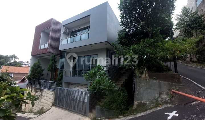 Sell Cheap Luxury House with SHM in Tumpang Gajahmungkur Semarang
