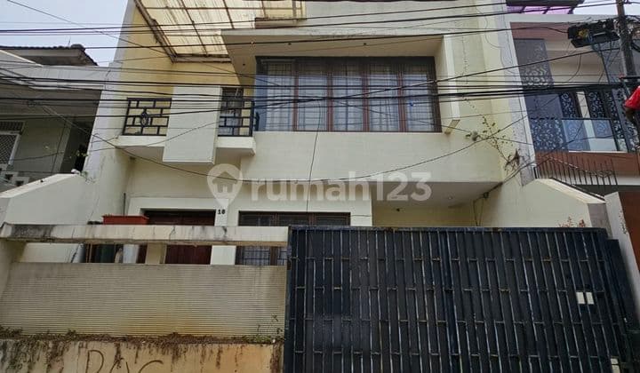 2-story house in Cideng