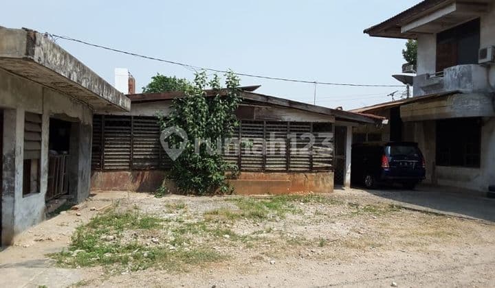 Gudang di utan jati daan mogot