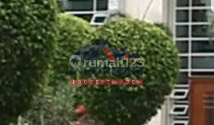 Rumah Bagus 2 Lantai Hadap Timur Kemanggisan Jakarta Barat