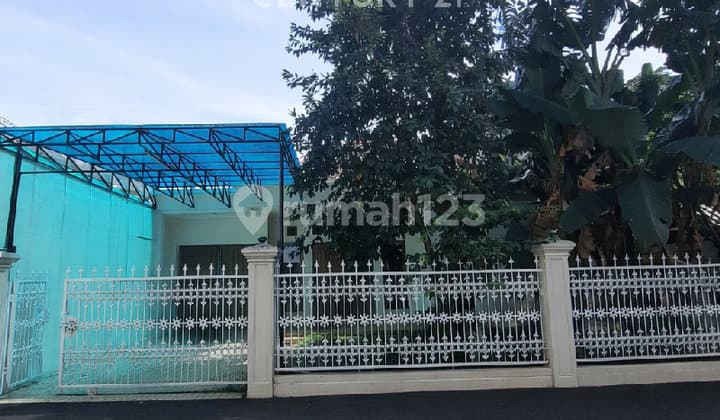 Disewakam Rumah 1 Lantai Hook di Kompleks Tanah Mas Jakarta Timur R2359