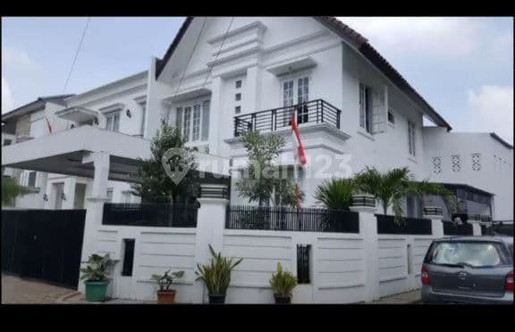 Rumah Bagus Dijual Area Cipinang Muara Jakarta Luas Tanah 205 M2 Harga 6.5 Milyar Nego