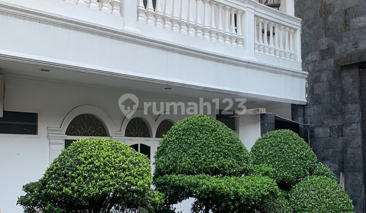 Rumah dijual area Duren sawit dekat rumah sakit, BKT, tanah luas 684 M2 harga 9.9 Milyar nego