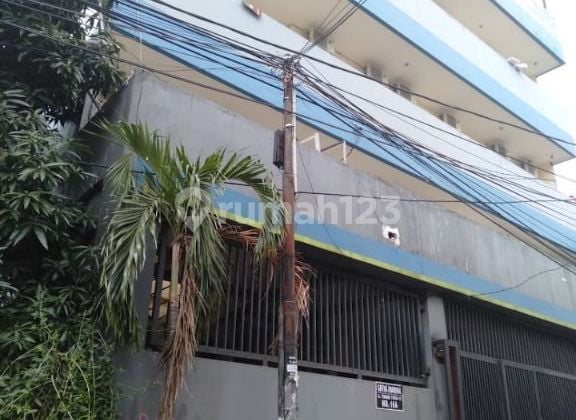 For Sale: Boarding House in Tomang Area, West Jakarta, 60 Rooms, 90% Occupancy