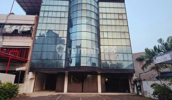 Warehouse and Office, spacious parking in Kemayoran, Central Jakarta