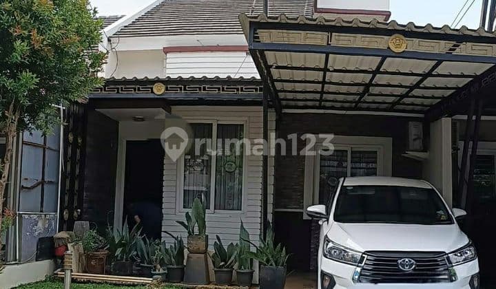 Rumah 1,5 Lantai Siap Huni dan Rapih di Cibubur Country