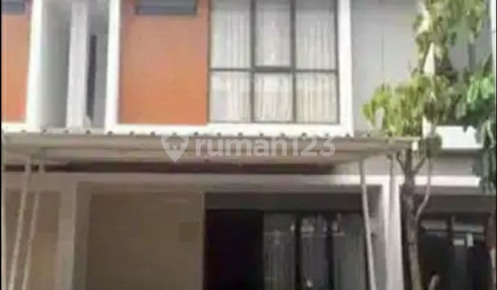 Rumah 2 lantai rapih di Premier Estate 3 Kranggan Cibubur