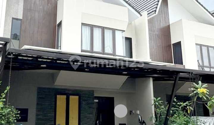 Rumah 2 Lantai Rapih Siap Huni Ada Kolam Renang Di Cimanggis Depok