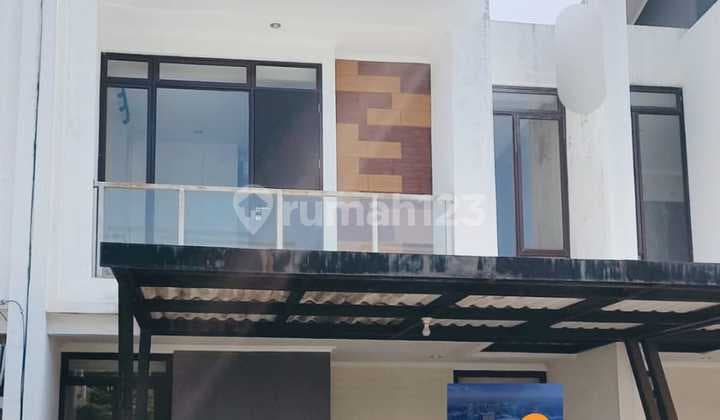 Rumah 2 Lantai Siap Huni Rapih Di Metland Transyogi Cibubur