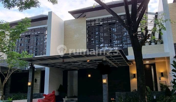 Rumah bagus 2 lantai siap huni di Wiladatika Residence Cibubur Jakarta Timur