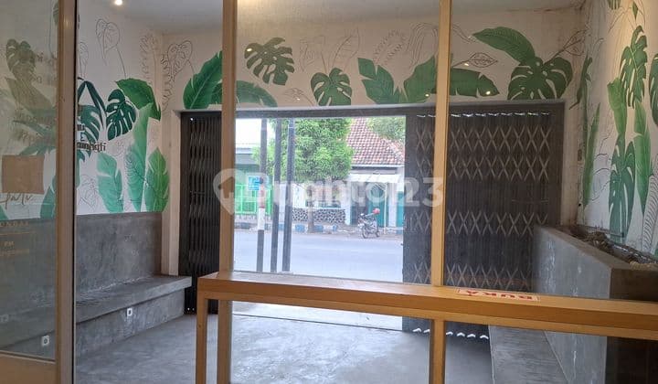 RUKO TULUNGAGUNG ex CAFE