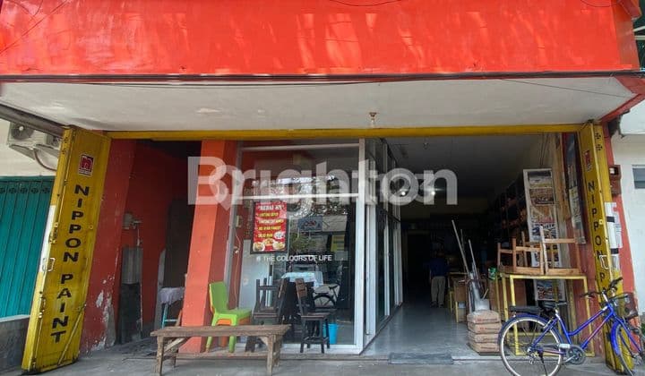 DISEWAKAN RUKO 1 LANTAI, LOKASI PUSAT KOTA TULUNGAGUNG. JALUR 1 ARAH STRATEGIS.