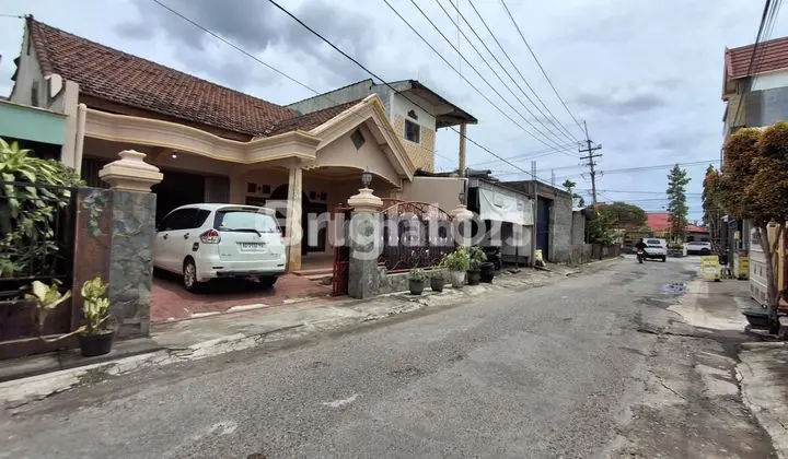 DIJUAL TURUN 100 JUTA. RUMAH TULUNGAGUNG KEDUNGWARU SIAP HUNI. Lebar 8,8. Bikin Hoki.