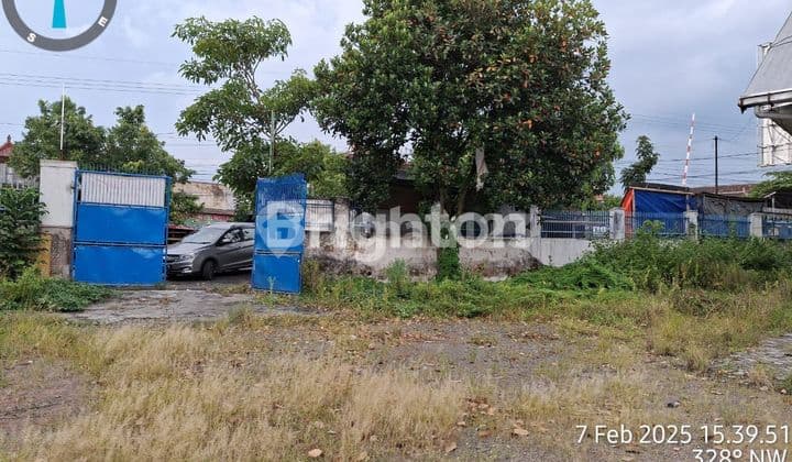 SEWA GUDANG LUAS BLITAR KOTA. ATAP BARU. STRATEGIS.