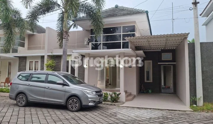 RUMAH DISEWAKAN. TULUNGAGUNG. FULL FURNISHED. SIAP MASUK