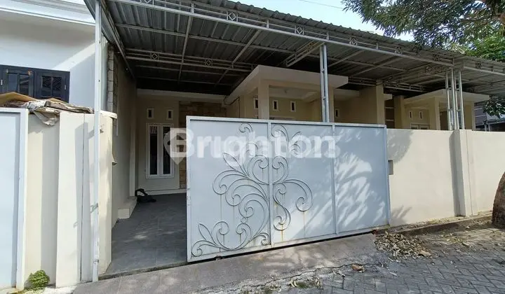 DIJUAL RUMAH CANTIK SIAP HUNI.TULUNGAGUNG ******** BANJIR.