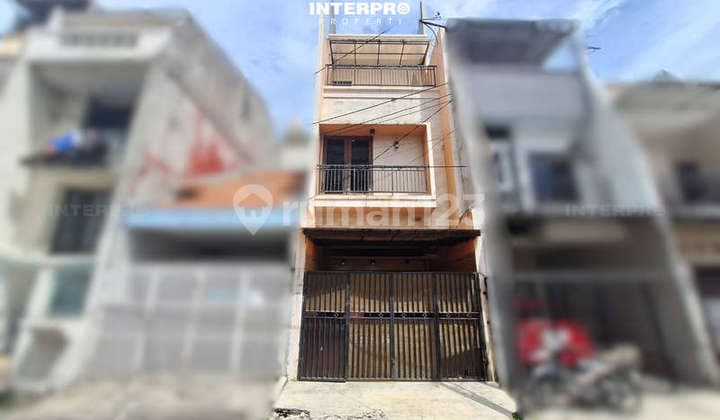 House for Sale in Tanjung Duren Selatan Semi Furnished - Land Area 52 Sq M