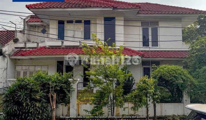 2-Story House for Sale in Citra Garden, South Facing - Land Area 310m2