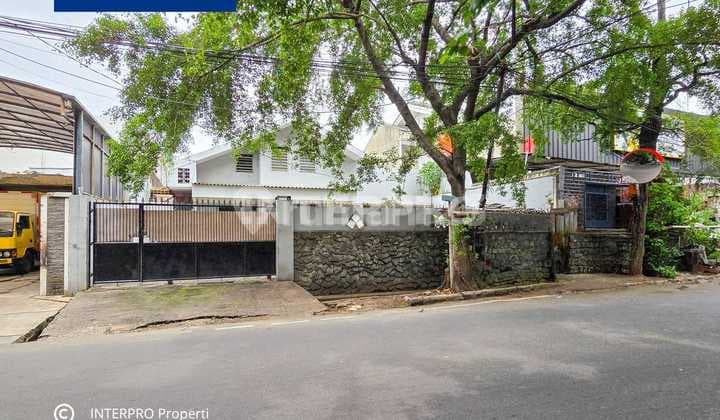 House for Sale Duri Kepa, Next to Main Road, Certificate of Ownership - Land Area 451m2