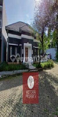 Rumah Hook Cibubur Country Siap Huni