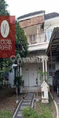 Rumah Hook Kota Wisata Cibubur