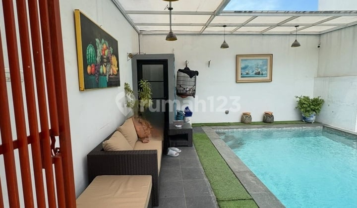 Rumah Dengan Kolam Renang Murah Di Cibubur Cileungsi