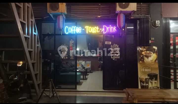 Ruko di Jalan Pejuang, Bekasi 112 M Bagus SHM