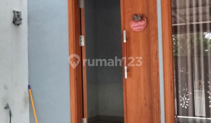 For Sale House in Ujung Menteng Area