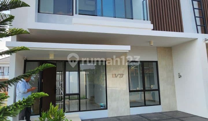 Disewakan rumah Lux siap huni di OCBD Olympic City