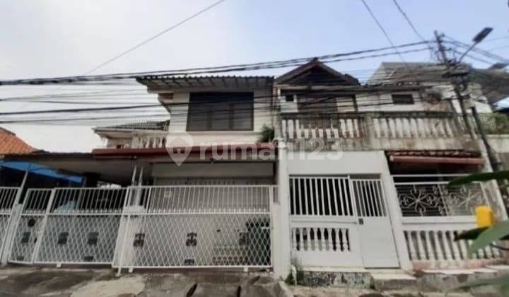 Rumah 2 Lantai Dengan Swimmingpool, Bebas Banjir Bangka Kemang