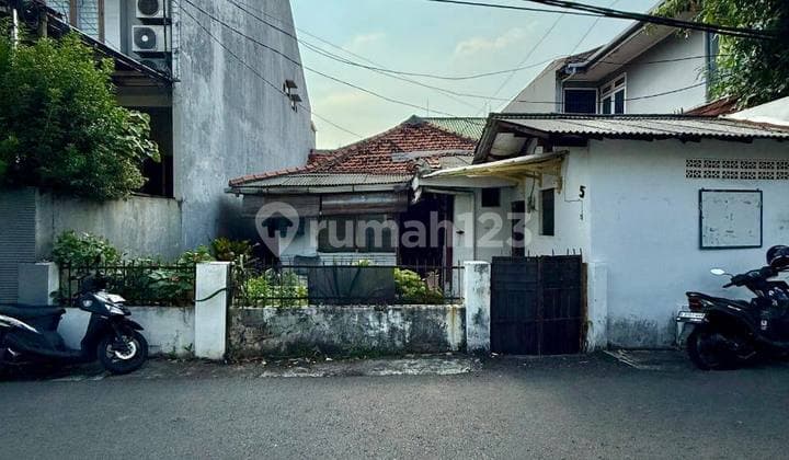 Rumah Hitung Tanah, Lokasi Strategis Di Menteng