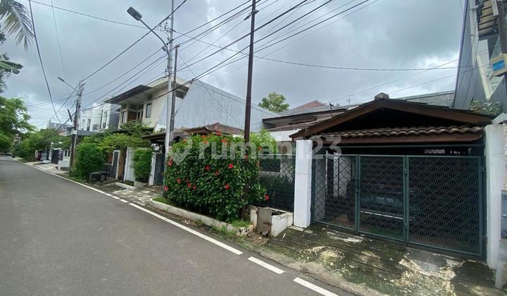 Rumah Lama Terawat Siap Huni Lokasi Cempaka Putih Barat