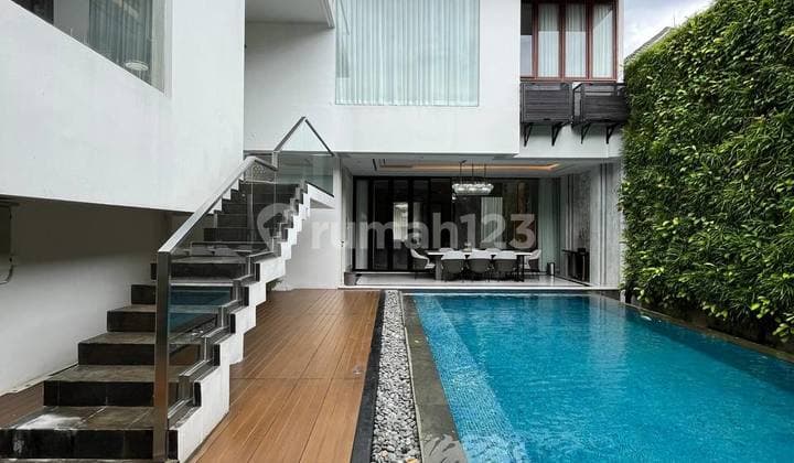 Modern Luxury House, 3.5 Floors, Fully Furnished Building