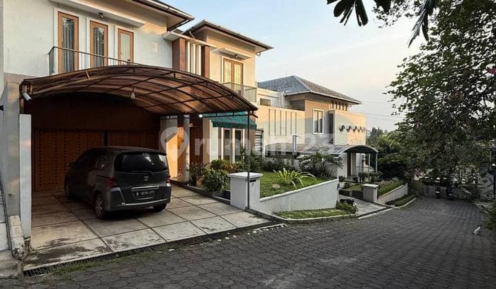 Rumah Cantik Harga Menarik, Dalam Cluster Exclusive Lebak Bulus