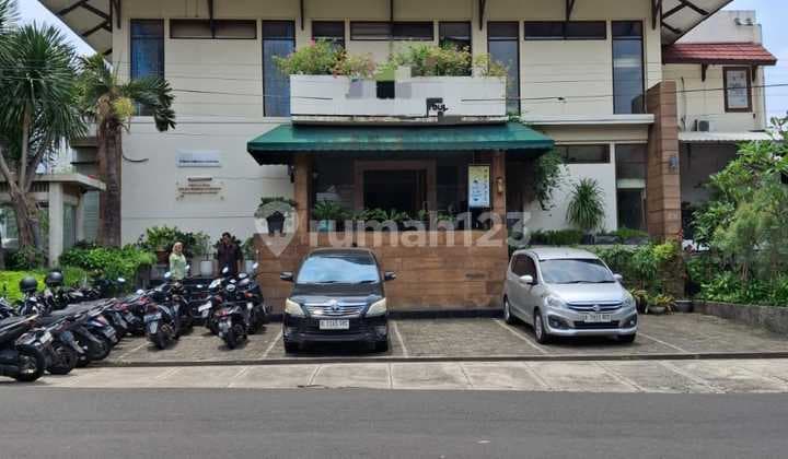 Mini Building Siap Pakai, Lokasi Strategis Dekat Blok M